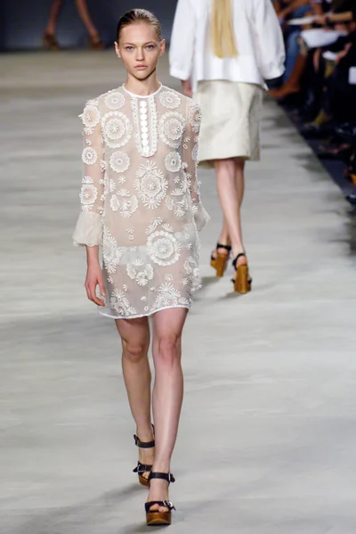 Look 4